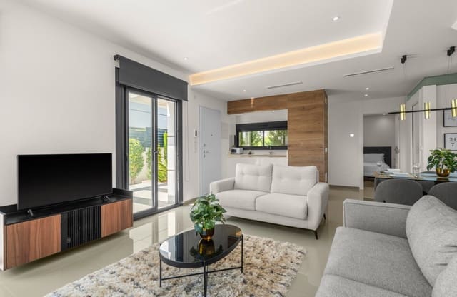 Chalet de 3 habitaciones en Ciudad Quesada, Rojales en venta con piscina - 499.000 € (Ref: 9726404)