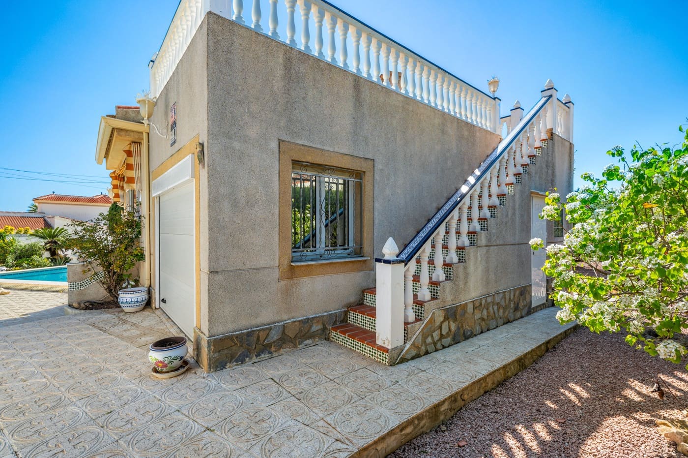 2 chambre Villa/Maison à vendre à Ciudad Quesada avec piscine garage - 345 000 € (Ref: 9726405)