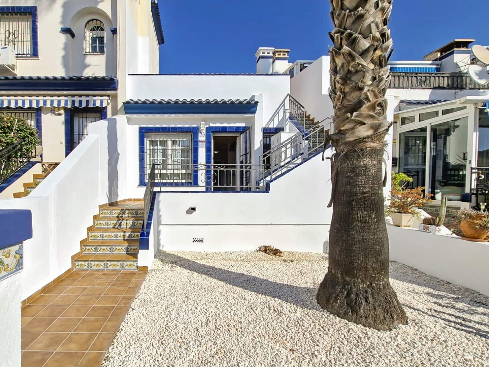 2 Zimmer Doppelhaus zu verkaufen in Villamartin mit Pool - 229.000 € (Ref: 9731699)