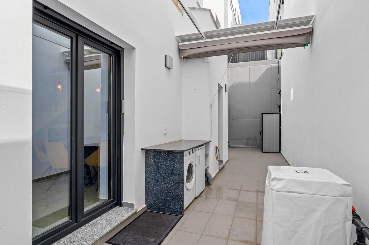 3 Zimmer Villa zu verkaufen in Benijofar mit Pool - 410.000 € (Ref: 9744053)