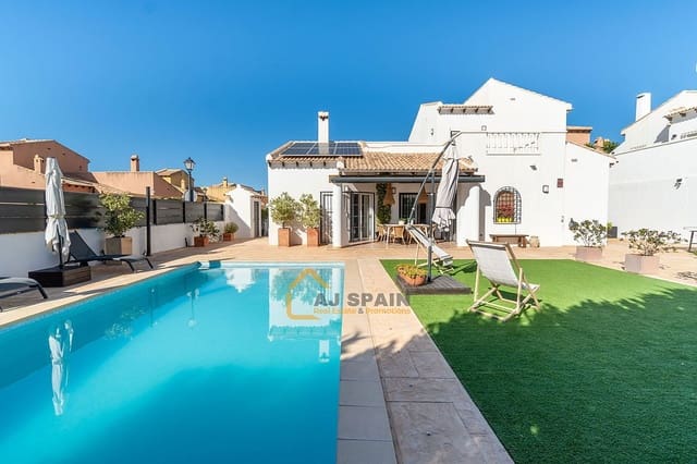 3 slaapkamer Villa te koop in Fortuna met zwembad - € 319.000 (Ref: 9777572)