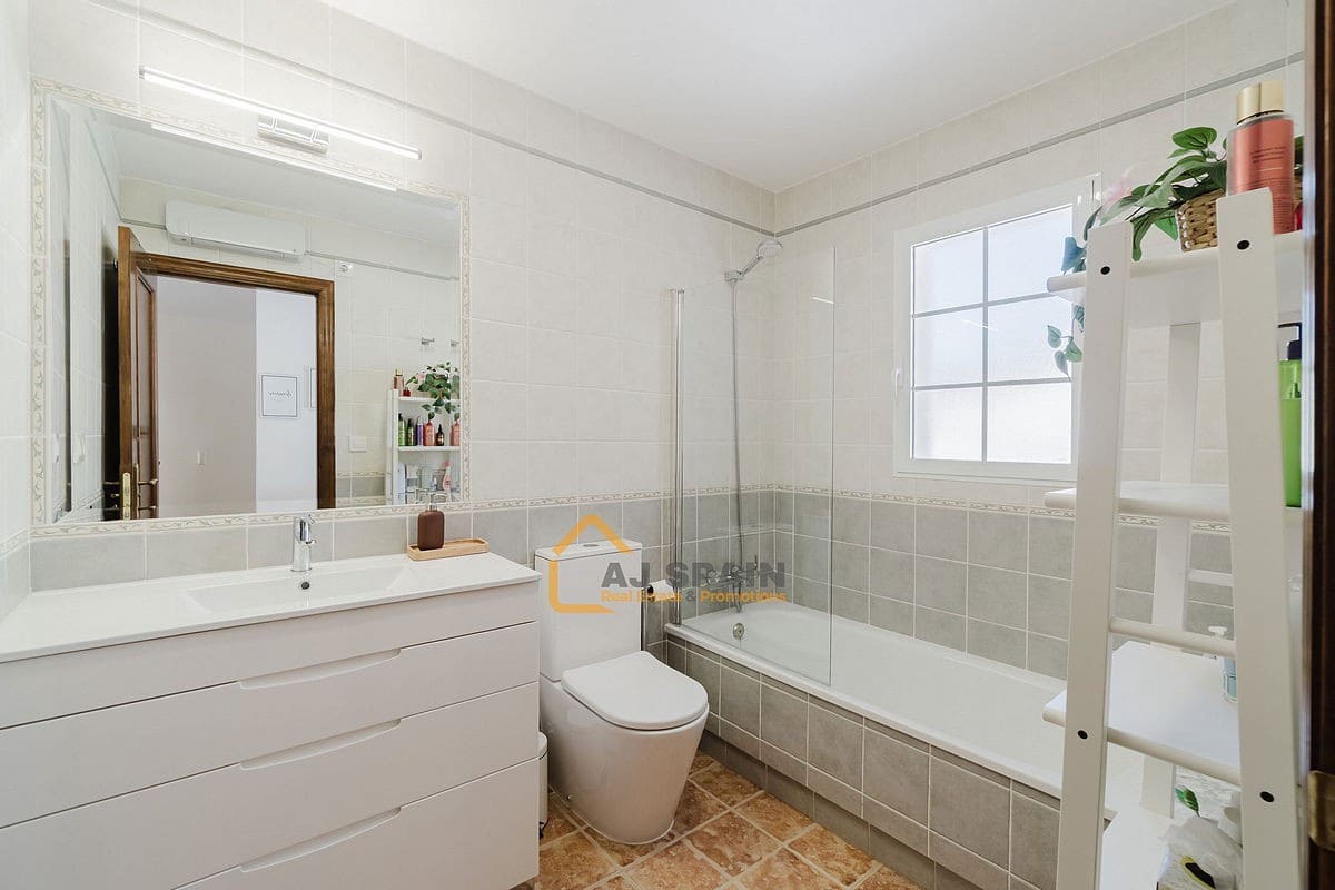 3 camera da letto Villa in vendita in Fortuna con piscina - 319.000 € (Rif: 9777572)