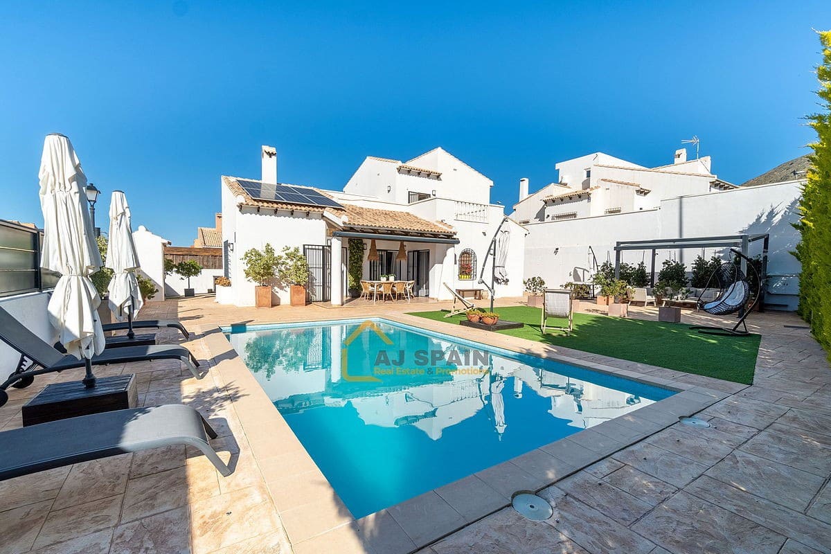 3 camera da letto Villa in vendita in Fortuna con piscina - 319.000 € (Rif: 9777572)