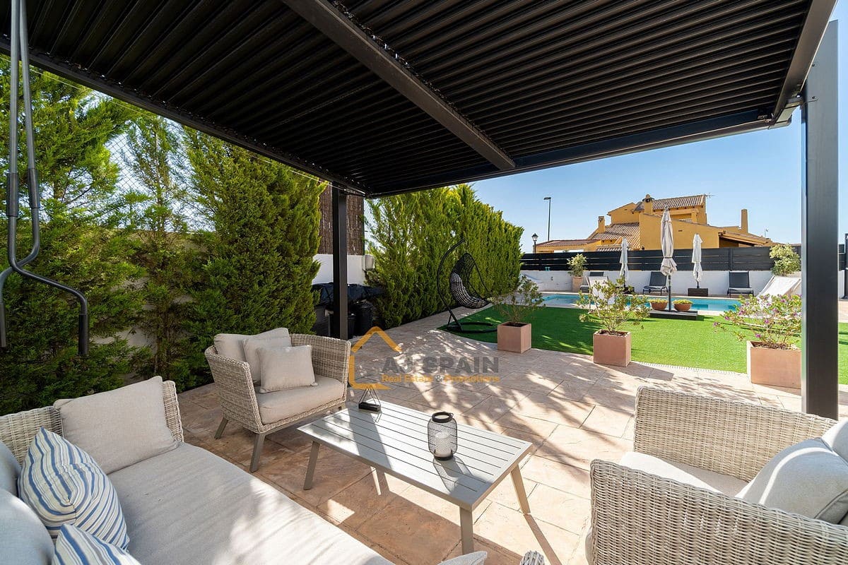 3 camera da letto Villa in vendita in Fortuna con piscina - 319.000 € (Rif: 9777572)