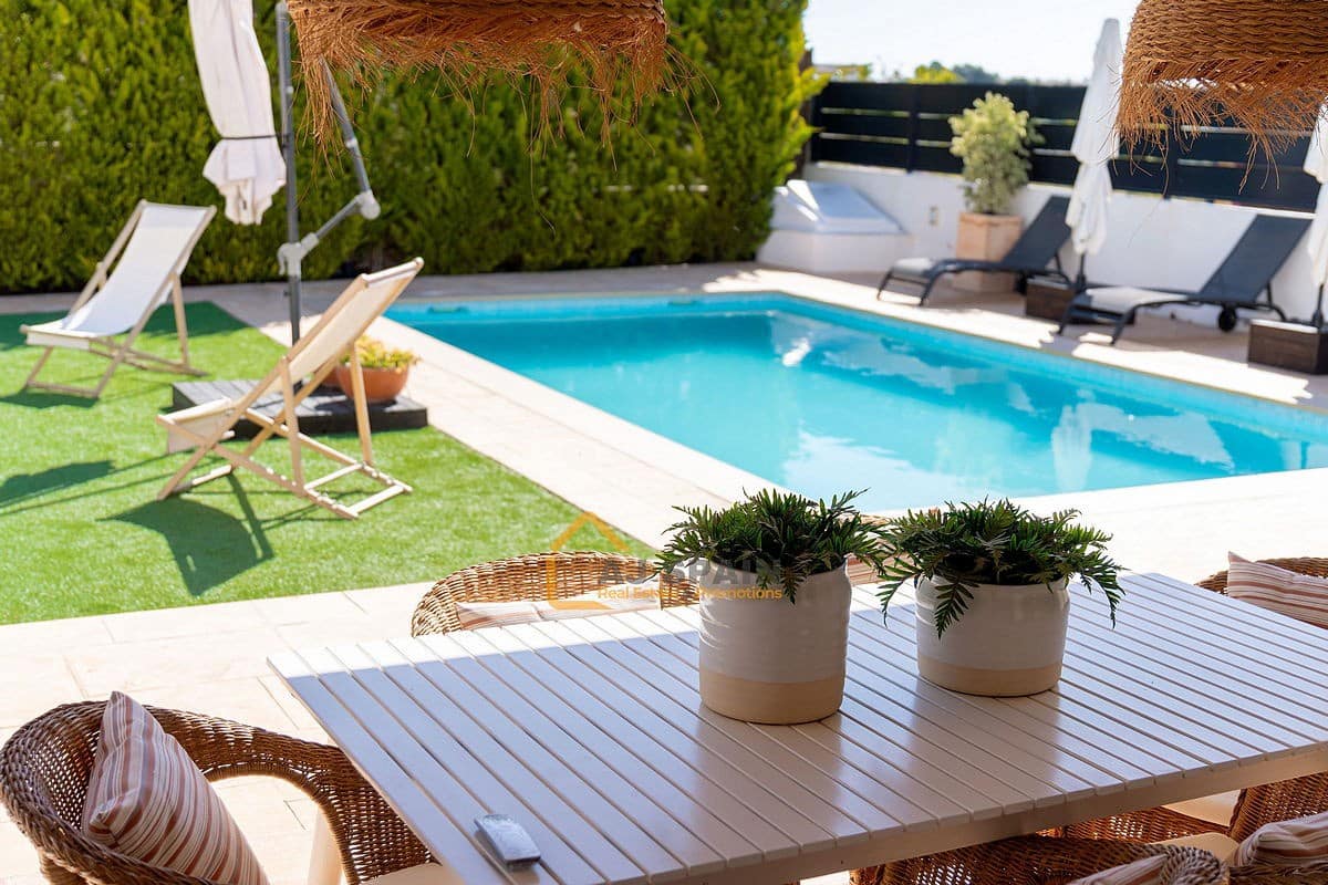 3 camera da letto Villa in vendita in Fortuna con piscina - 319.000 € (Rif: 9777572)