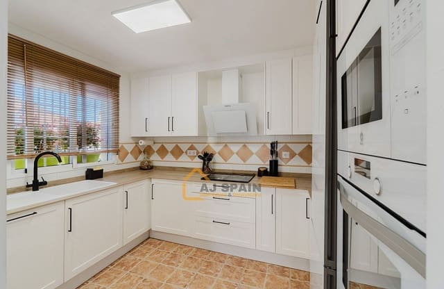 3 camera da letto Villa in vendita in Fortuna con piscina - 319.000 € (Rif: 9777572)