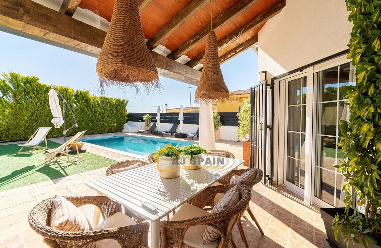 3 camera da letto Villa in vendita in Fortuna con piscina - 319.000 € (Rif: 9777572)