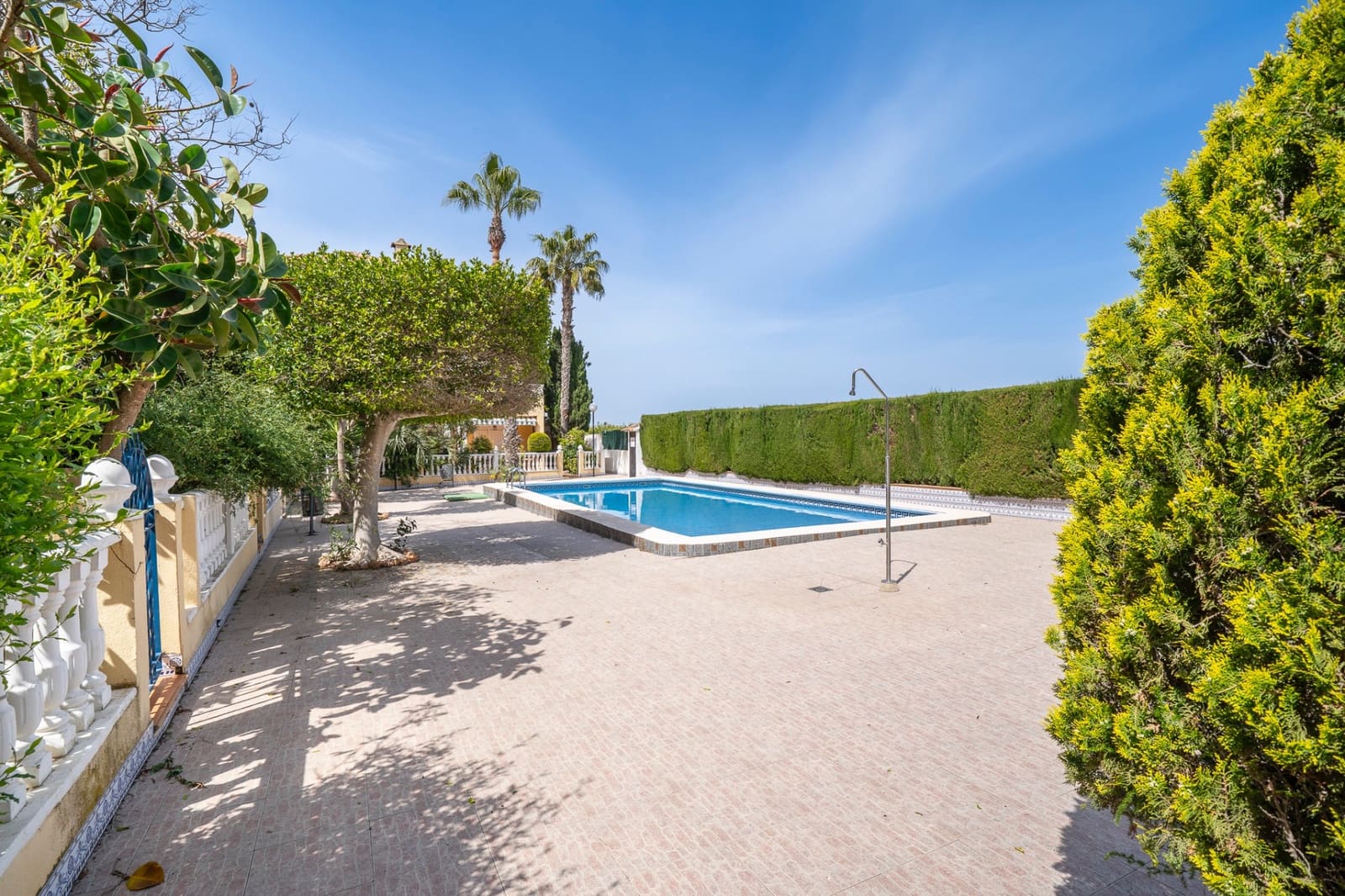 4 slaapkamer Halfvrijstaande villa te koop in El Moncayo met zwembad garage - € 395.000 (Ref: 9780148)