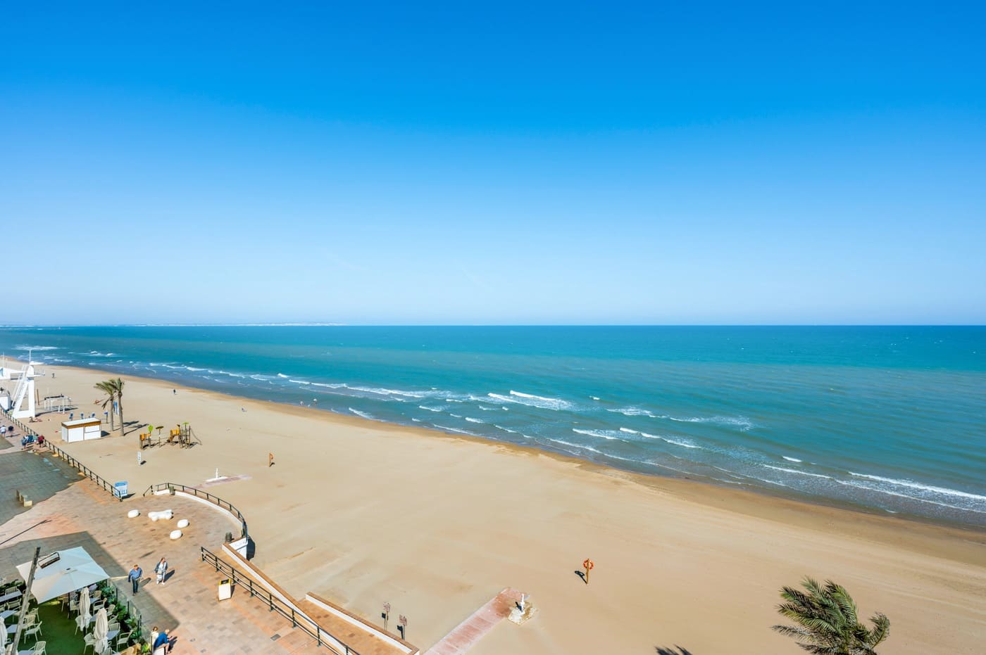 2 bedroom Apartment for sale in Guardamar del Segura - € 298,000 (Ref: 9796640)