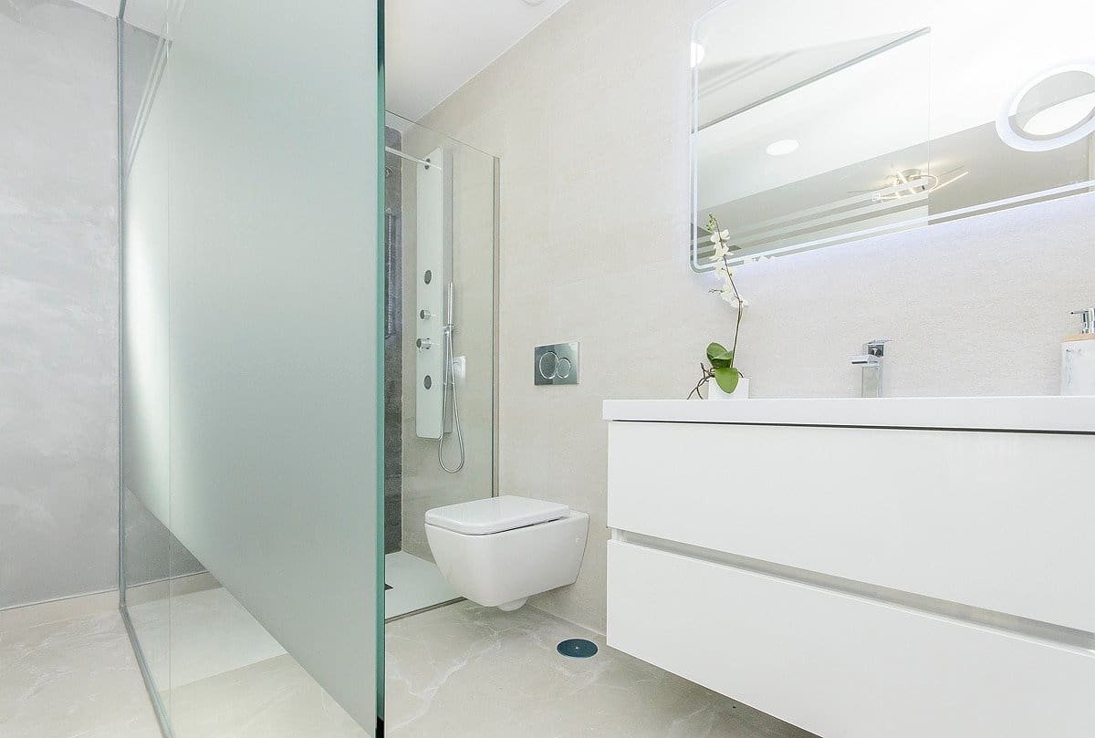 3 bedroom Apartment for sale in San Miguel de Salinas with pool - € 415,000 (Ref: 9806169)