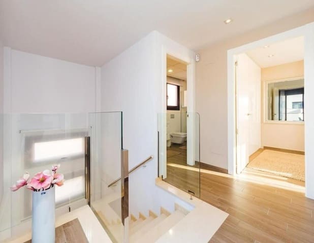 5 slaapkamer Villa te koop in Parque Acuático - Sector 25, Torrevieja met zwembad - € 559.000 (Ref: 9838931)