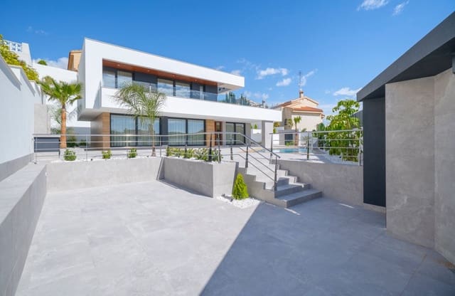 4 Zimmer Villa zu verkaufen in La Marquesa, Rojales mit Pool - 1.150.000 € (Ref: 9870589)