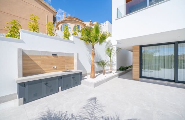 4 Zimmer Villa zu verkaufen in La Marquesa, Rojales mit Pool - 1.150.000 € (Ref: 9870589)