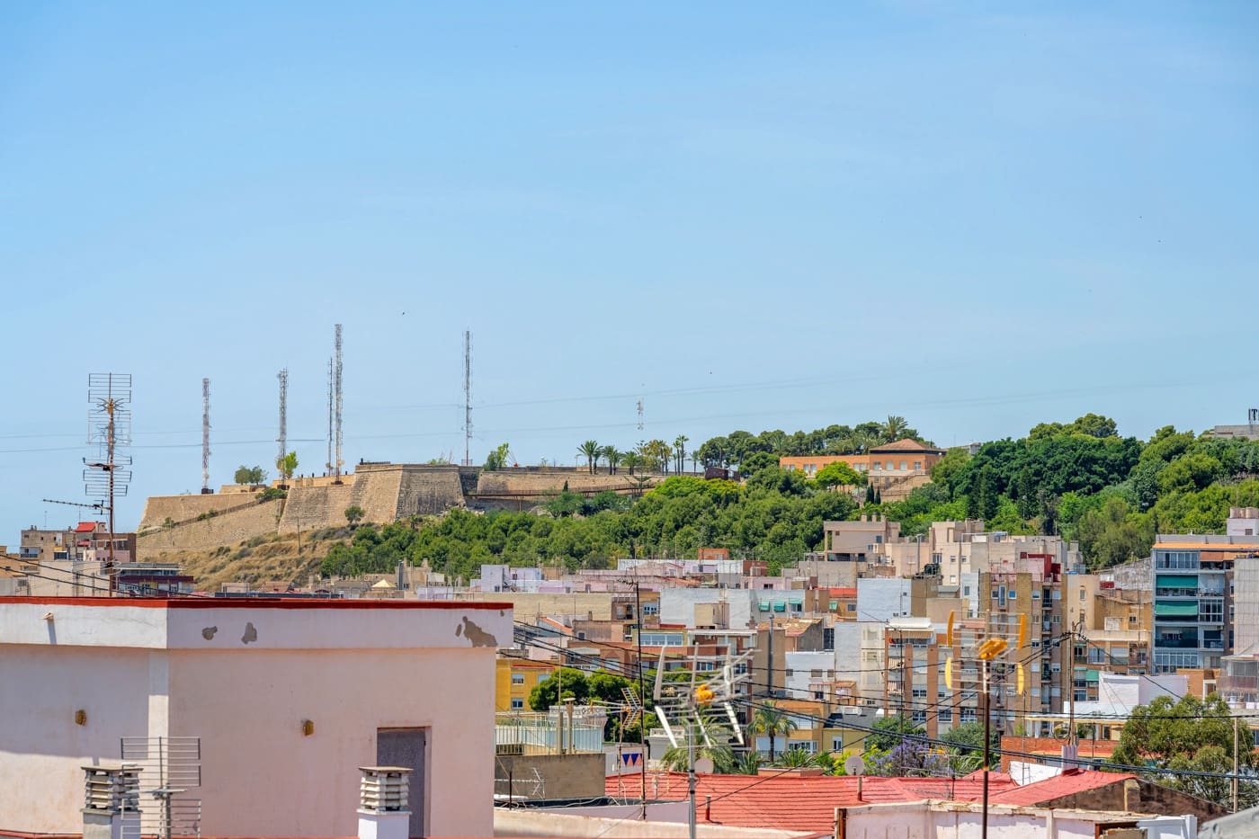 2 sovrum Lägenhet till salu i Alicante stad - 225 000 € (Ref: 9887889)