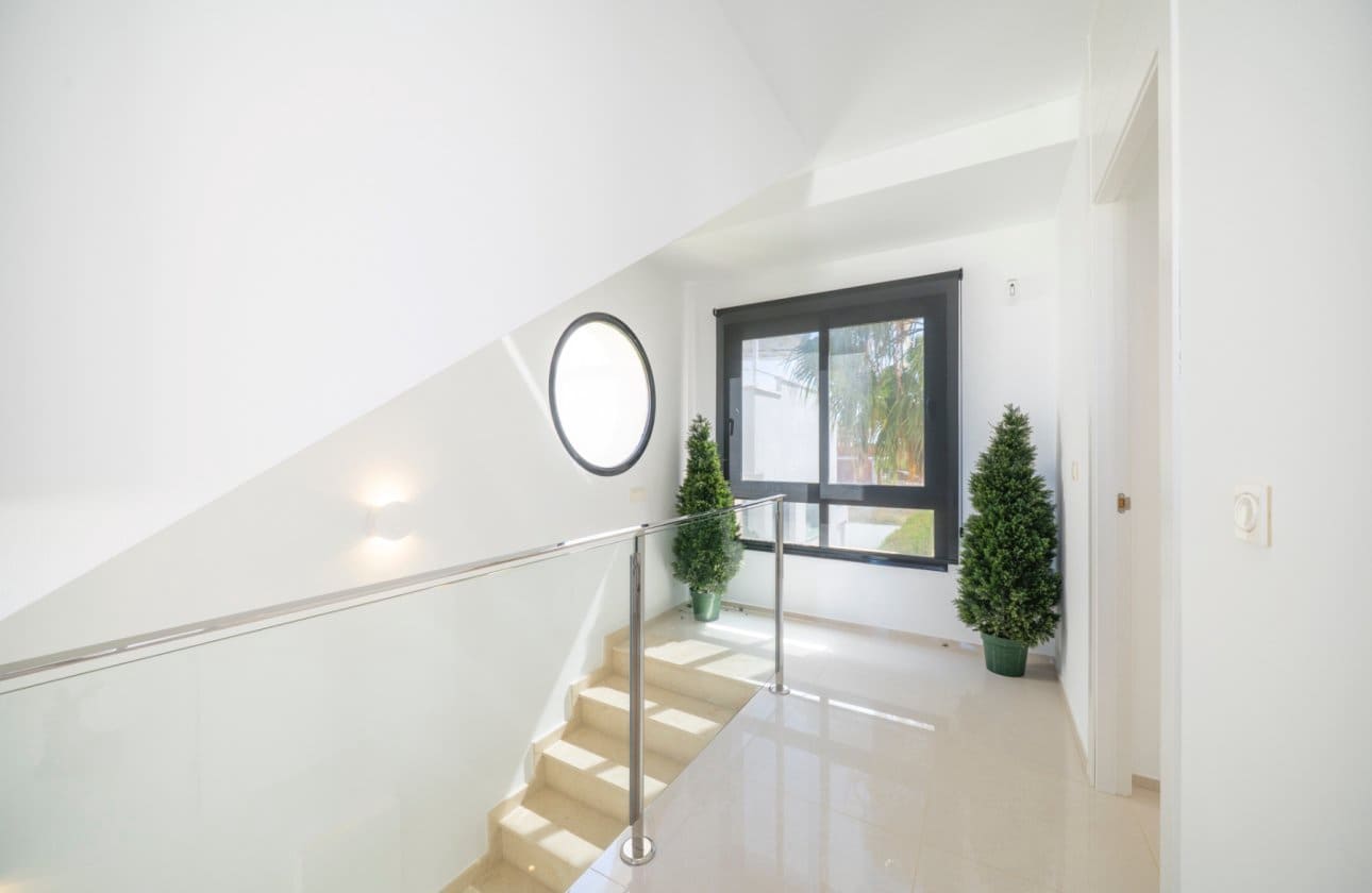 3 sovrum Villa till salu i Ciudad Quesada med pool - 399 000 € (Ref: 9898937)