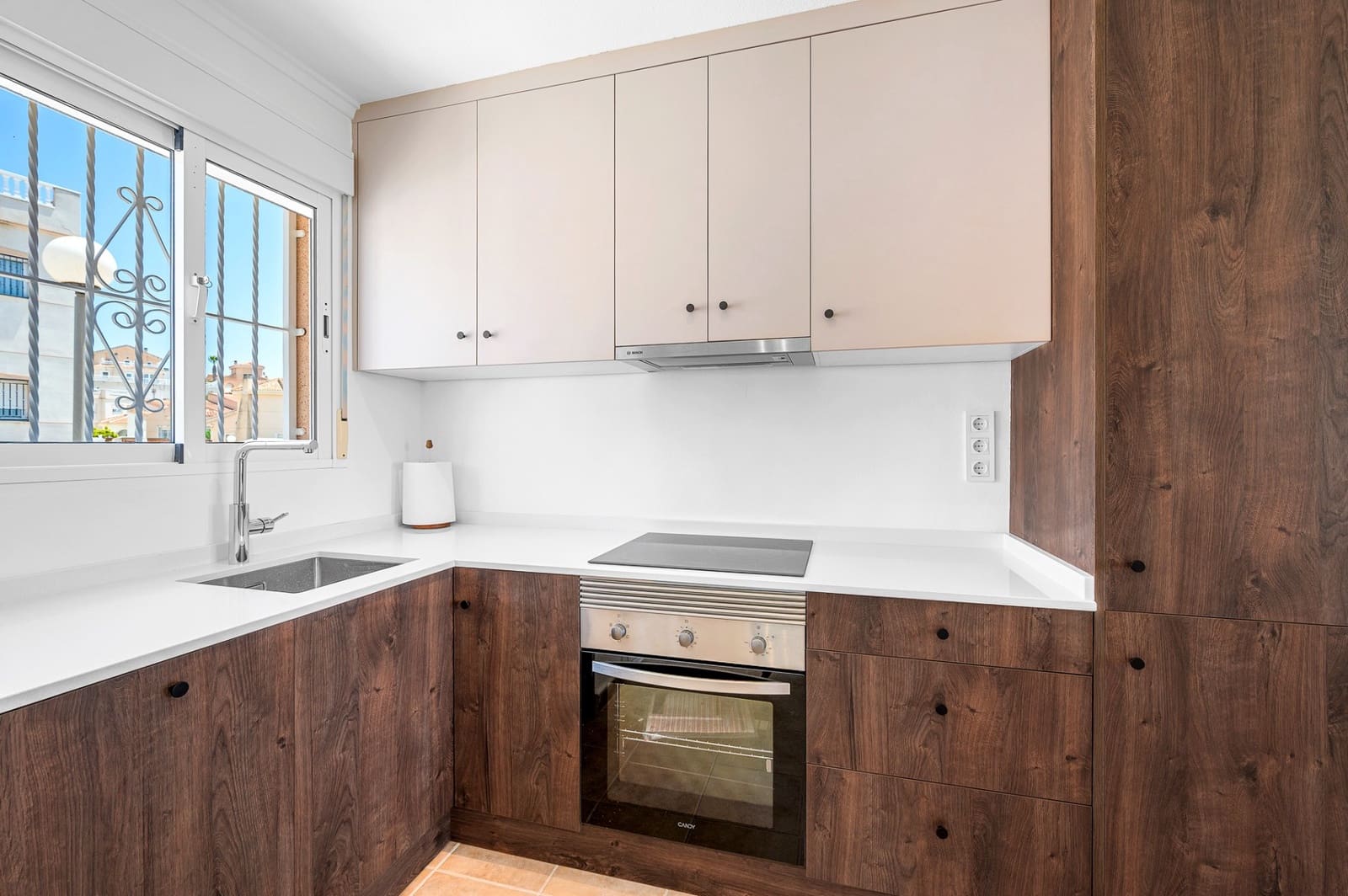 3 makuuhuone Paritalo myytävänä paikassa Ciudad Quesada mukana uima-altaan - 269 000 € (Ref: 9916467)