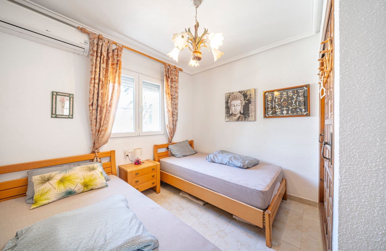 3 sovrum Villa till salu i Ciudad Quesada med pool - 550 000 € (Ref: 9928764)