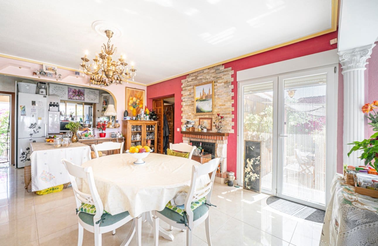 3 sovrum Villa till salu i Ciudad Quesada med pool - 550 000 € (Ref: 9928764)