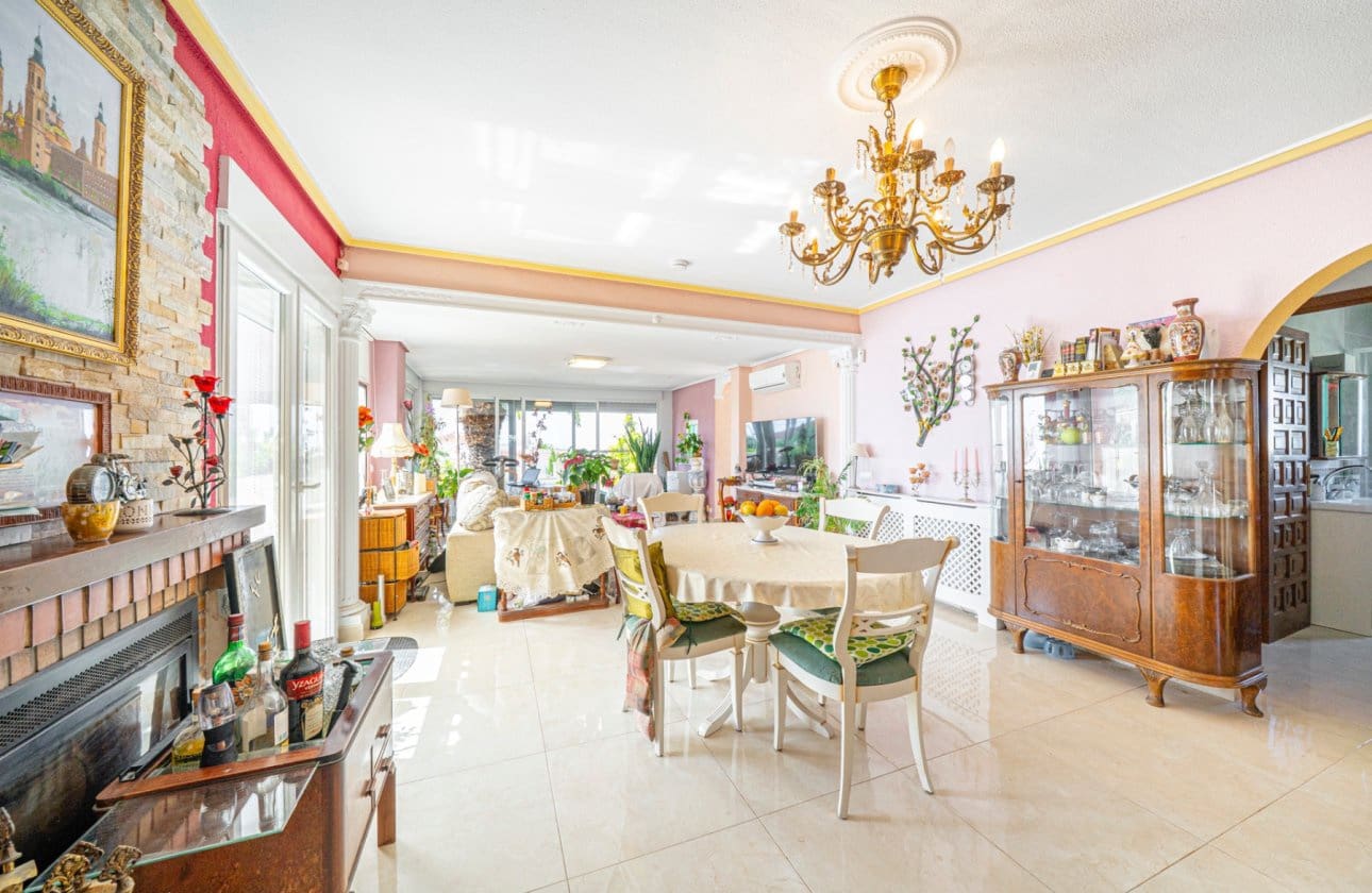 3 sovrum Villa till salu i Ciudad Quesada med pool - 550 000 € (Ref: 9928764)