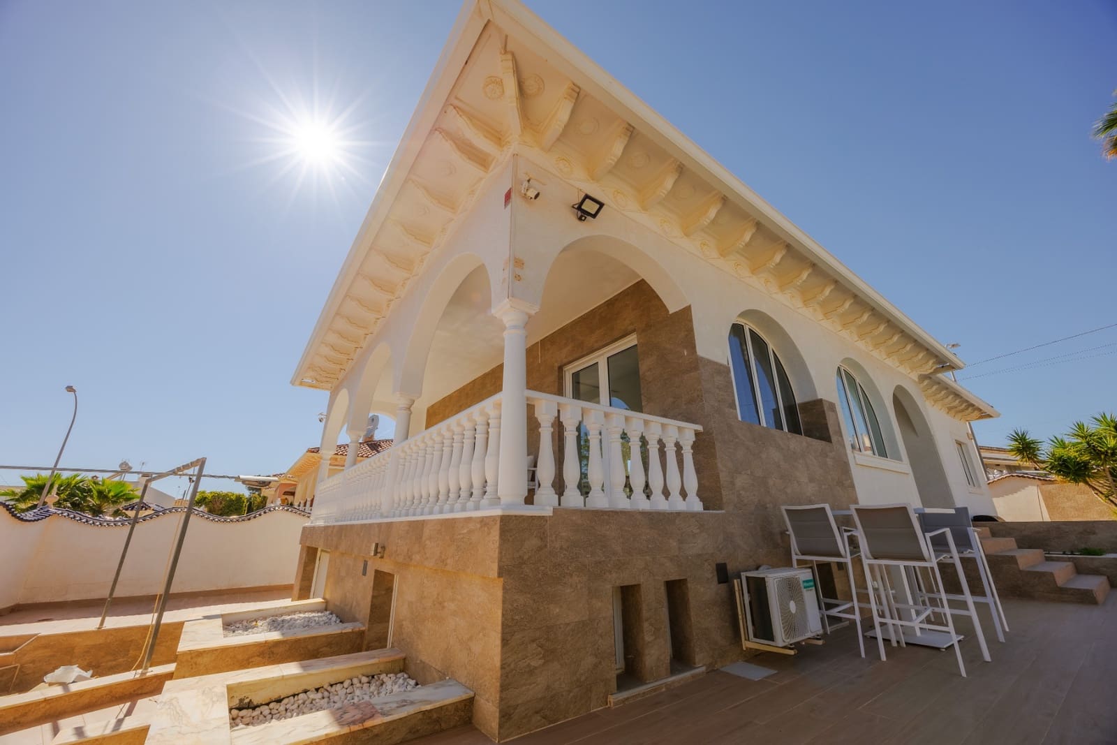 5 camera da letto Villa in vendita in Ciudad Quesada con piscina garage - 590.000 € (Rif: 9939379)