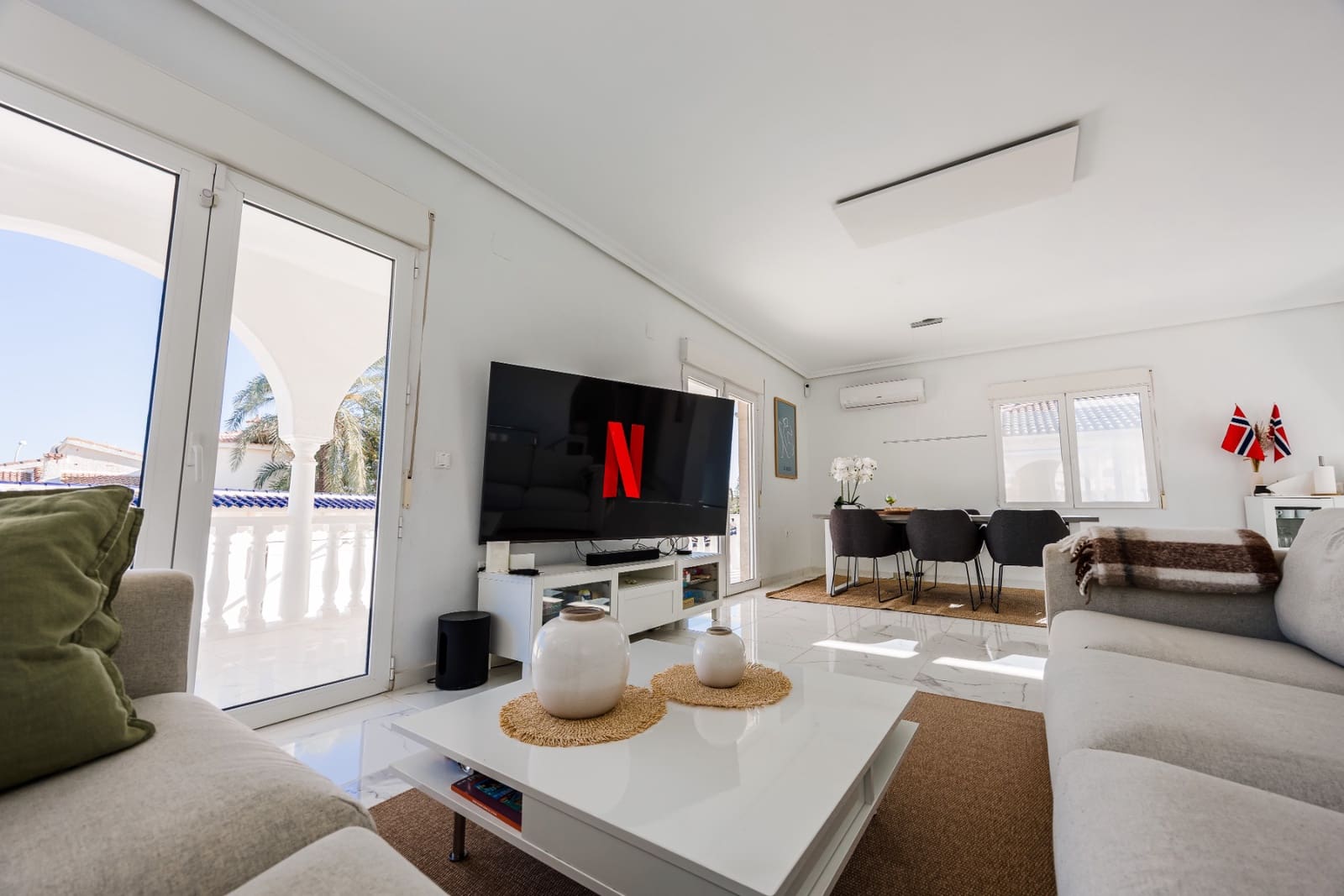 5 camera da letto Villa in vendita in Ciudad Quesada con piscina garage - 590.000 € (Rif: 9939379)