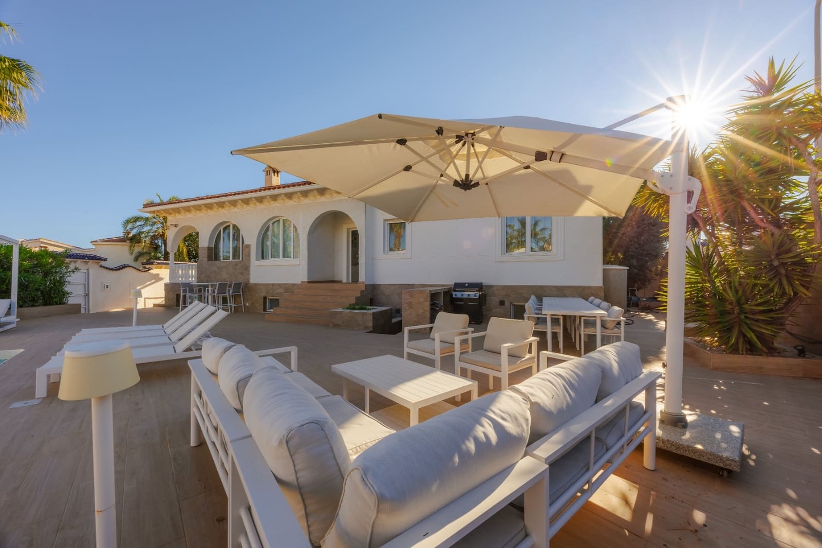 5 camera da letto Villa in vendita in Ciudad Quesada con piscina garage - 590.000 € (Rif: 9939379)