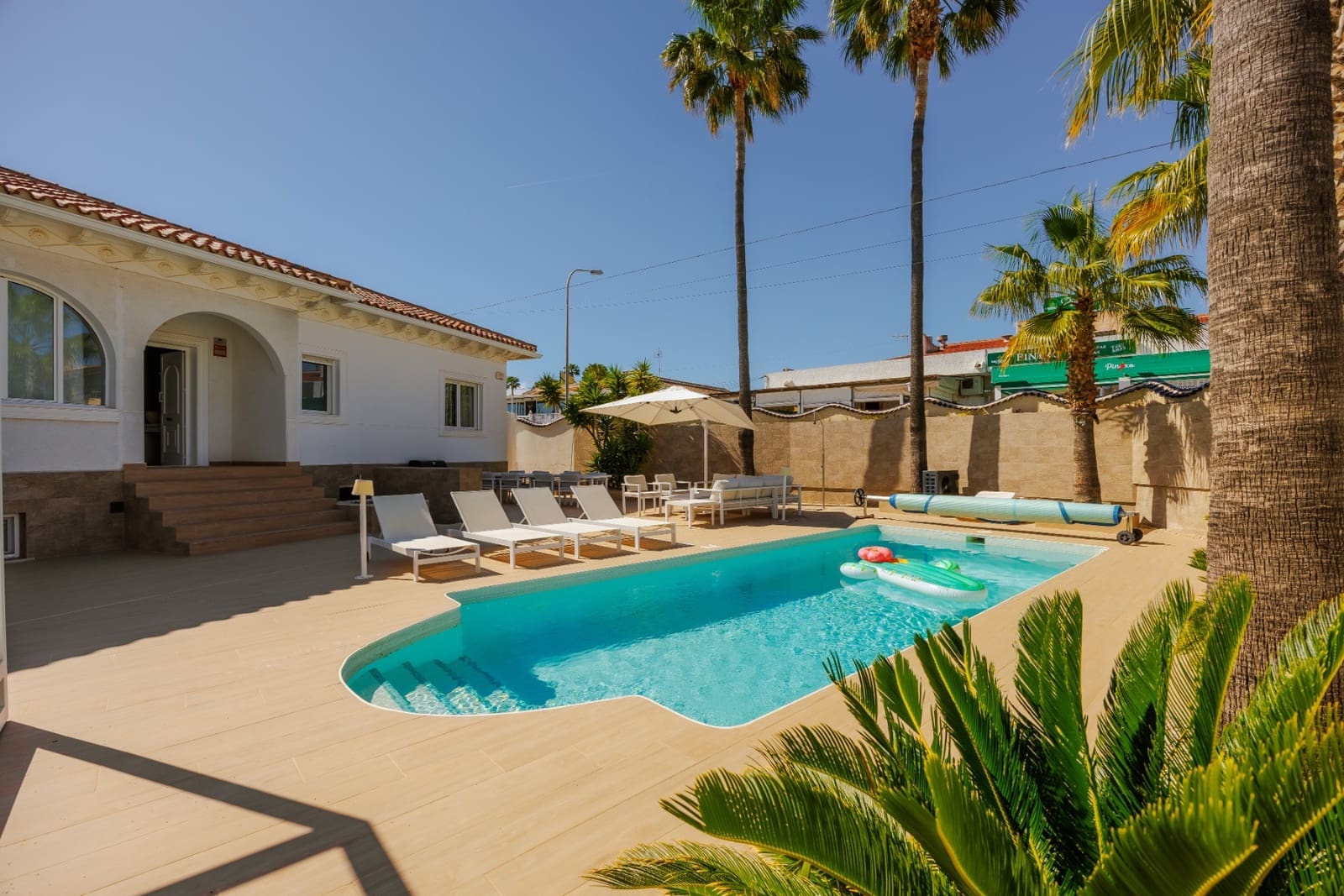 5 camera da letto Villa in vendita in Ciudad Quesada con piscina garage - 590.000 € (Rif: 9939379)