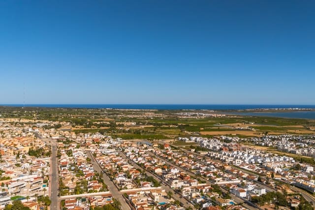 5 slaapkamer Villa te koop in Ciudad Quesada, Rojales met zwembad garage - € 590.000 (Ref: 9939379)