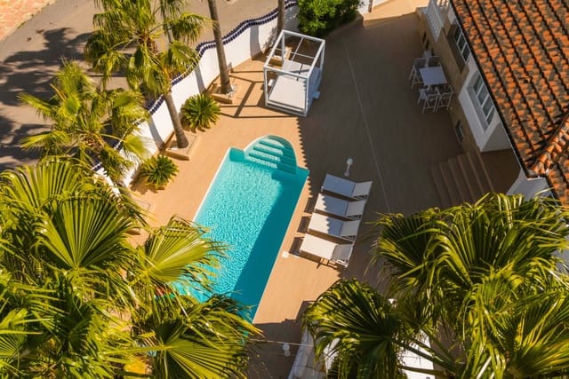 5 slaapkamer Villa te koop in Ciudad Quesada, Rojales met zwembad garage - € 590.000 (Ref: 9939379)