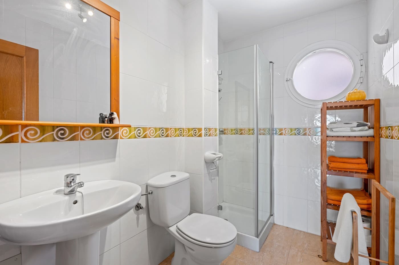 3 soverom Leilighet til salgs i Cabo Roig med svømmebasseng garasje - € 320 000 (Ref: 9959221)
