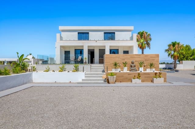 Finca/Casa Rural de 8 habitaciones en Los Montesinos en venta con piscina - 1.400.000 € (Ref: 9959222)