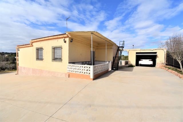 3 bedroom Villa for sale in Montserrat with pool garage - € 220,000 (Ref: 7369645)