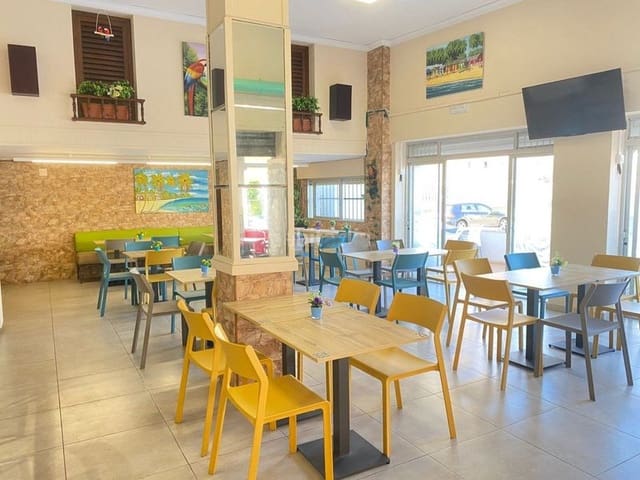 1 Zimmer Gewerbe zu verkaufen in Piles - 280.000 € (Ref: 7405054)