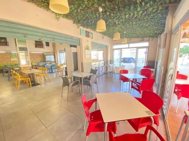 1 Zimmer Gewerbe zu verkaufen in Piles - 280.000 € (Ref: 7405054)