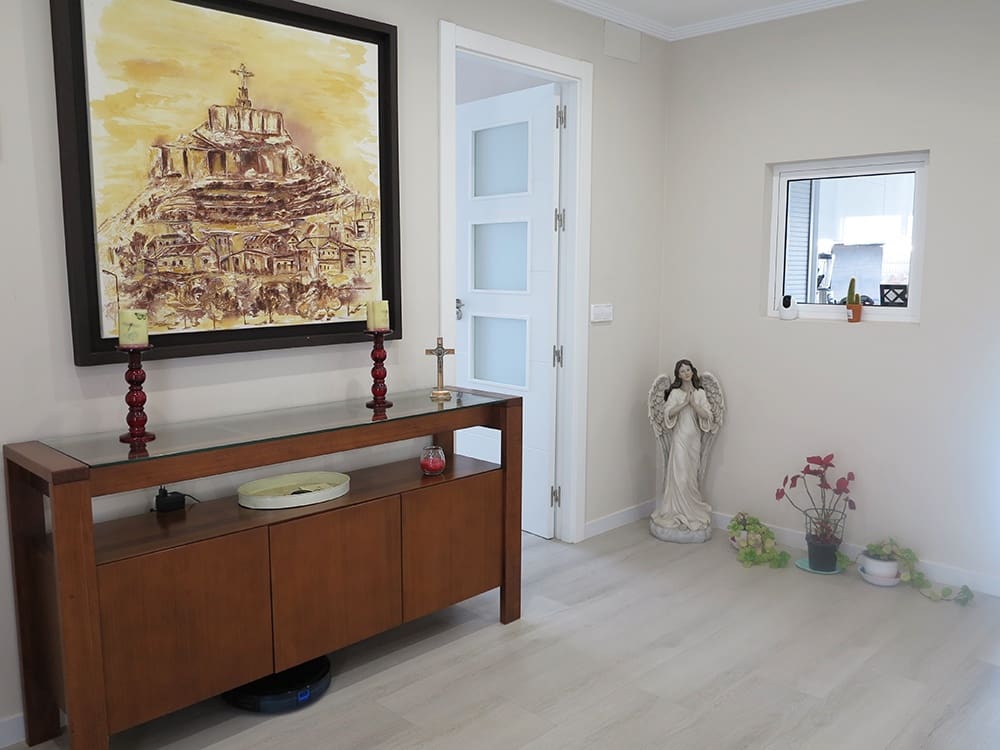 5 bedroom Villa for sale in Polop with pool - € 448,000 (Ref: 7475679)