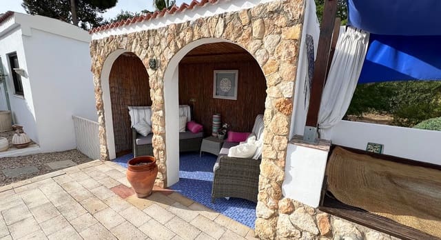 6 camera da letto Villa in vendita in Montserrat con piscina - 515.000 € (Rif: 7971988)