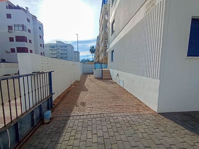 3 sypialnia Apartament na sprzedaż w Daimús z basenem garażem - 215 000 € (Ref: 9443405)