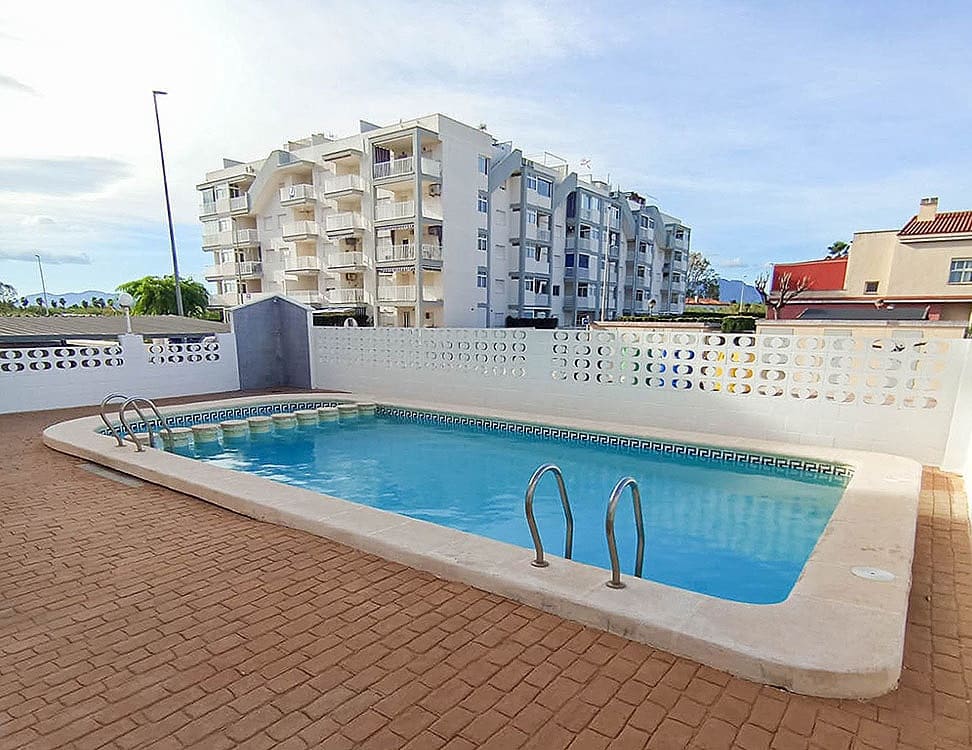 3 sypialnia Apartament na sprzedaż w Daimus z basenem garażem - 215 000 € (Ref: 9443405)