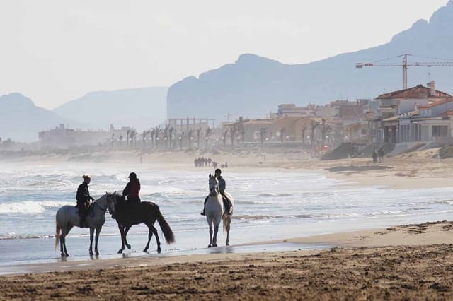 3 camera da letto Appartamento in vendita in Oliva con piscina - 280.000 € (Rif: 9443409)