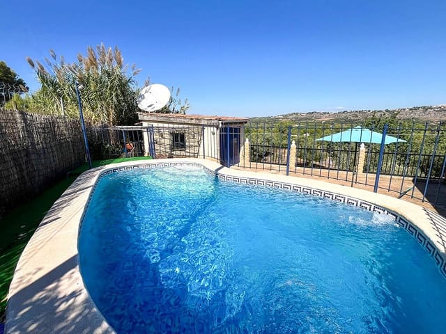 4 bedroom Villa for sale in Montserrat with pool - € 250,000 (Ref: 9443413)