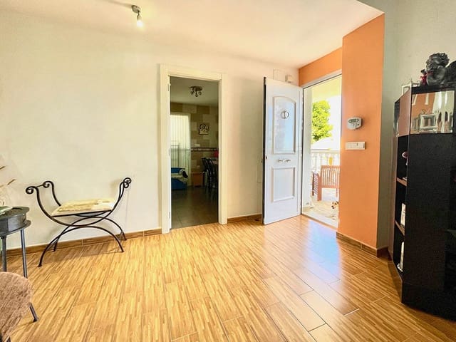 3 slaapkamer Villa te koop in Llíria met zwembad - € 380.000 (Ref: 9443417)