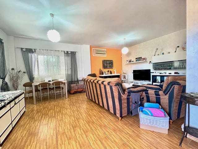 3 slaapkamer Villa te koop in Llíria met zwembad - € 380.000 (Ref: 9443417)