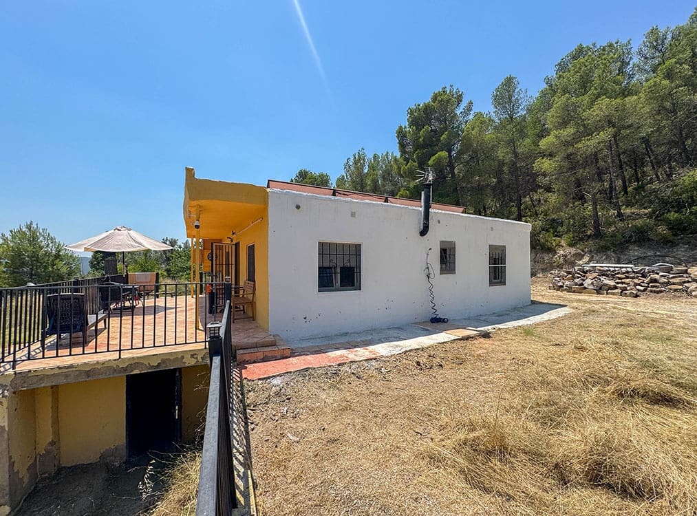 3 bedroom Villa for sale in Andilla - € 79,000 (Ref: 9443418)