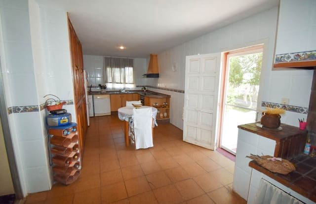 3 slaapkamer Villa te koop in Torrent met zwembad - € 238.000 (Ref: 9443419)