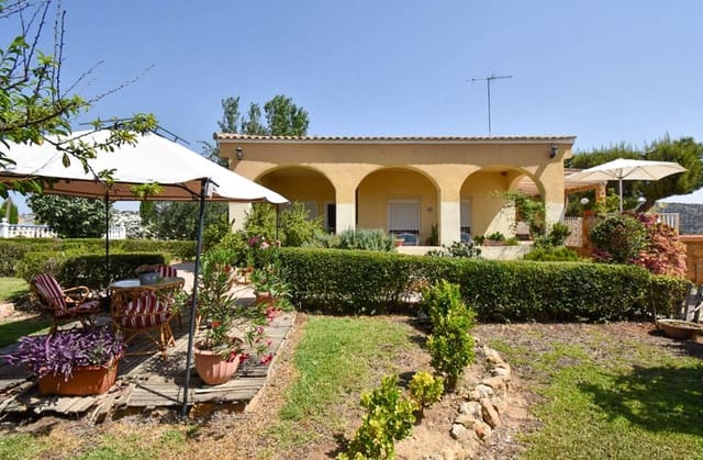 3 slaapkamer Villa te koop in Torrent met zwembad - € 238.000 (Ref: 9443419)