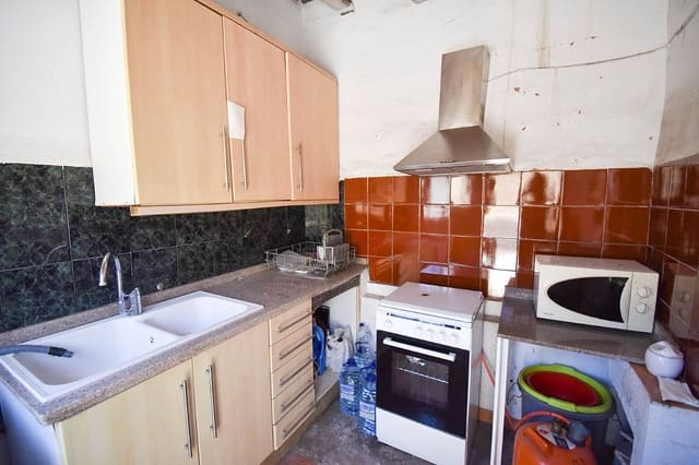 3 soveværelse Villa til salg i Montroy med swimmingpool - € 170.000 (Ref: 9443421)