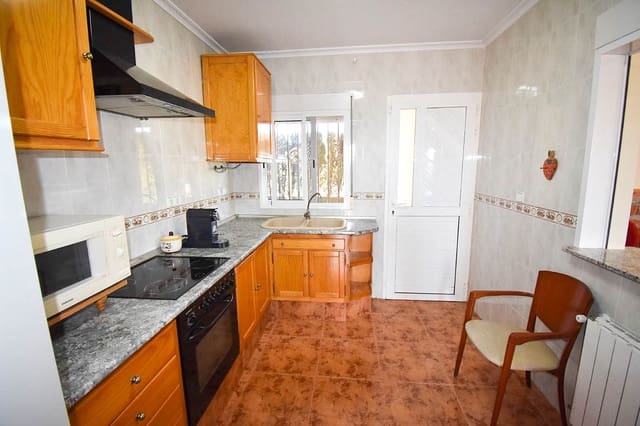 3 soveværelse Villa til salg i Montroy med swimmingpool - € 170.000 (Ref: 9443421)