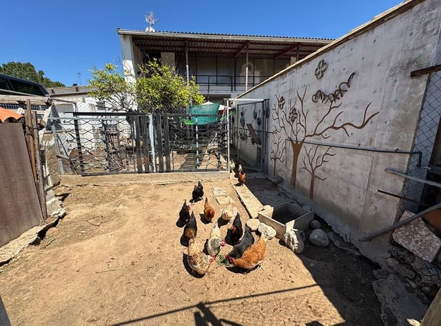 10 soveværelse Villa til salg i Pedralba med swimmingpool garage - € 385.000 (Ref: 9443424)