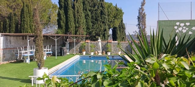 10 soveværelse Villa til salg i Pedralba med swimmingpool garage - € 385.000 (Ref: 9443424)