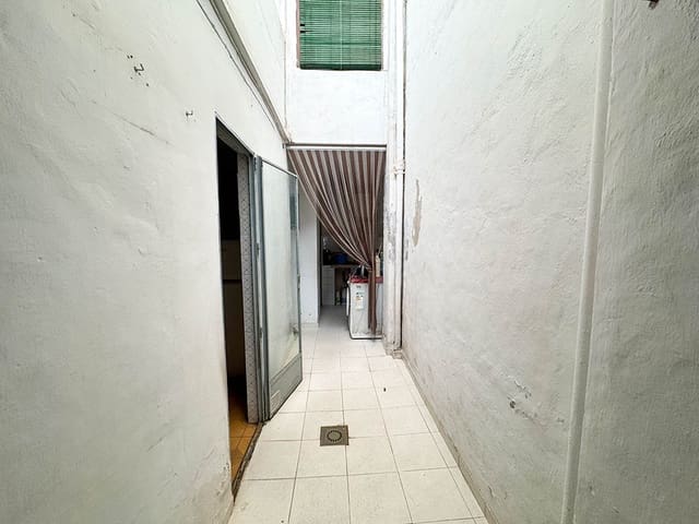 3 soverom Hus til salgs i Oliva - € 53 000 (Ref: 9502083)